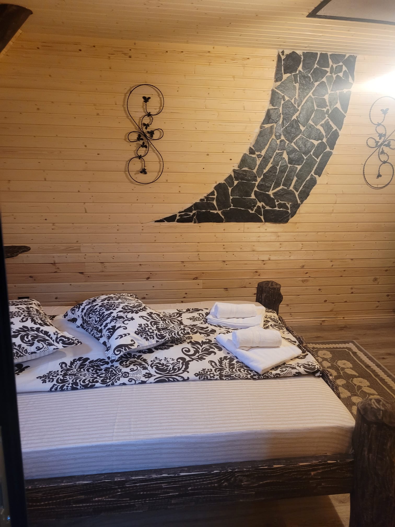 cazare maxi kabana